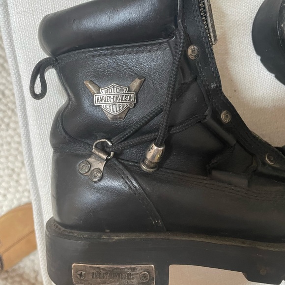 Women’s Harley Davidson Biker Boots - Picture 2 of 5